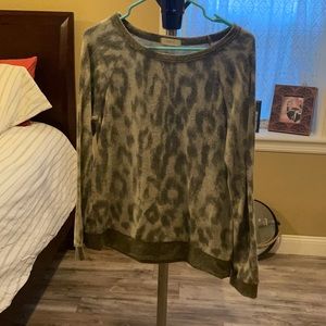 Cheetah print top